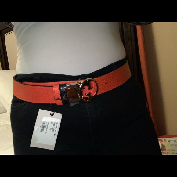 SOLD Gucci 1973 Reversible Black/ Orange Belt 95 - Picture 6 of 6
